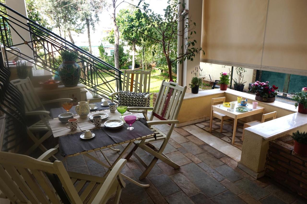 Independent Entrance Apt - 130M2 - Garden - Private Parking Apartamento Atenas Exterior foto